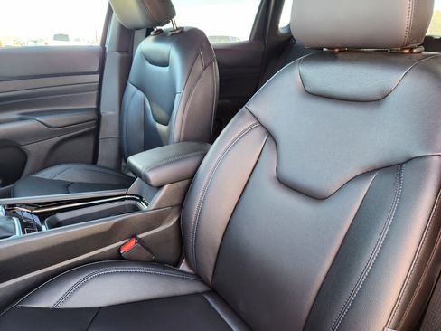 New 2026 Jeep Compass Limited image 22