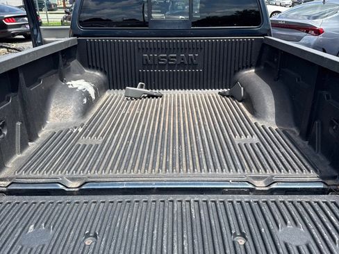 Used 2014 Nissan Frontier SV RWD image 12