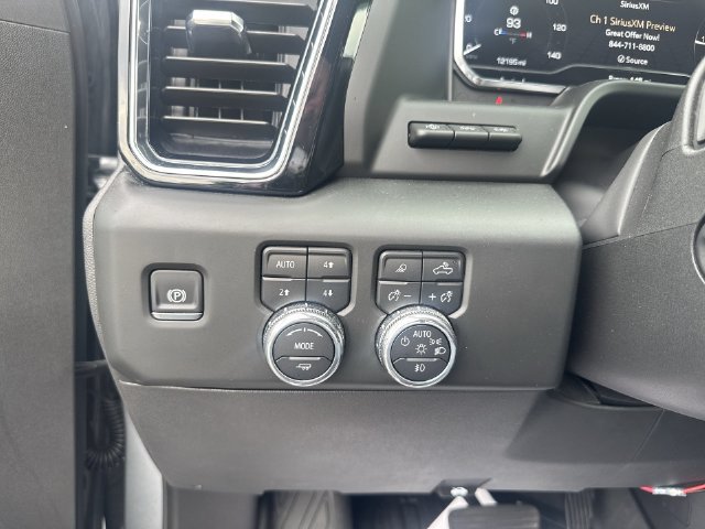 Used 2025 GMC Sierra 1500 Denali w/ Denali Reserve Package AWD/4WD image 18