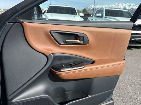 New 2026 Toyota Crown Signia image 15