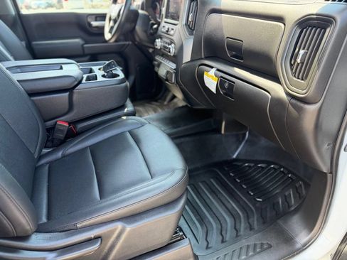 Used 2024 GMC Sierra 2500 Pro w/ Fleet Convenience Package AWD/4WD image 20