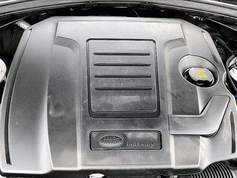 Used 2020 Land Rover Range Rover Velar S image 31