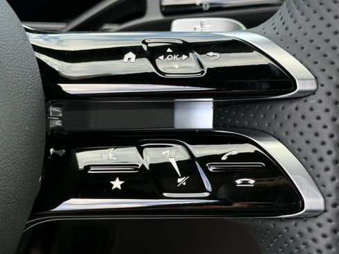 New 2026 Mercedes-Benz GLC 300 image 21
