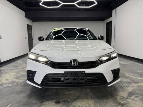 Used 2024 Honda Civic Sport image 8