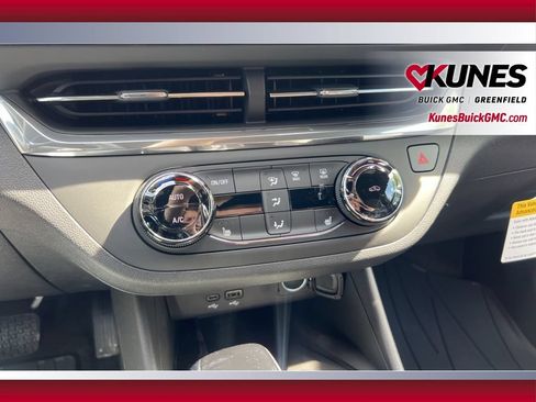 New 2026 Buick Envista Sport Touring w/ Convenience I Package FWD image 27