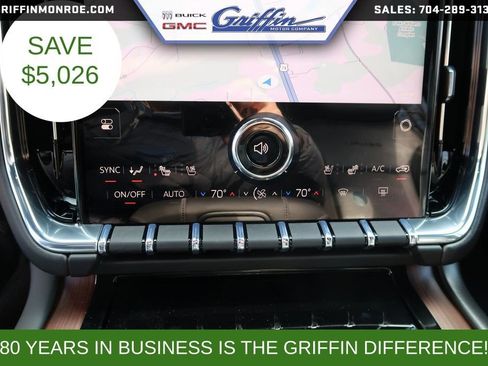 New 2026 GMC Yukon Denali w/ Sun & Power Step Package AWD/4WD image 19