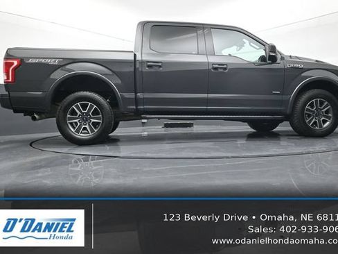 Used 2016 Ford F150 XLT w/ Equipment Group 302A Luxury AWD/4WD image 13
