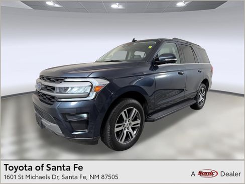 Used 2024 Ford Expedition XLT AWD/4WD image 1