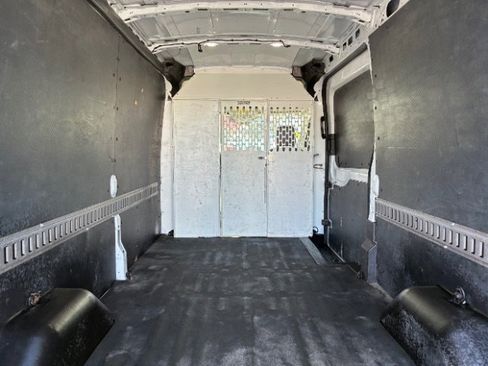 Used 2019 Ford Transit 150 148 Medium Roof image 9