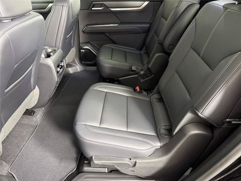 New 2026 GMC Acadia Elevation w/ Black Edition FWD image 20