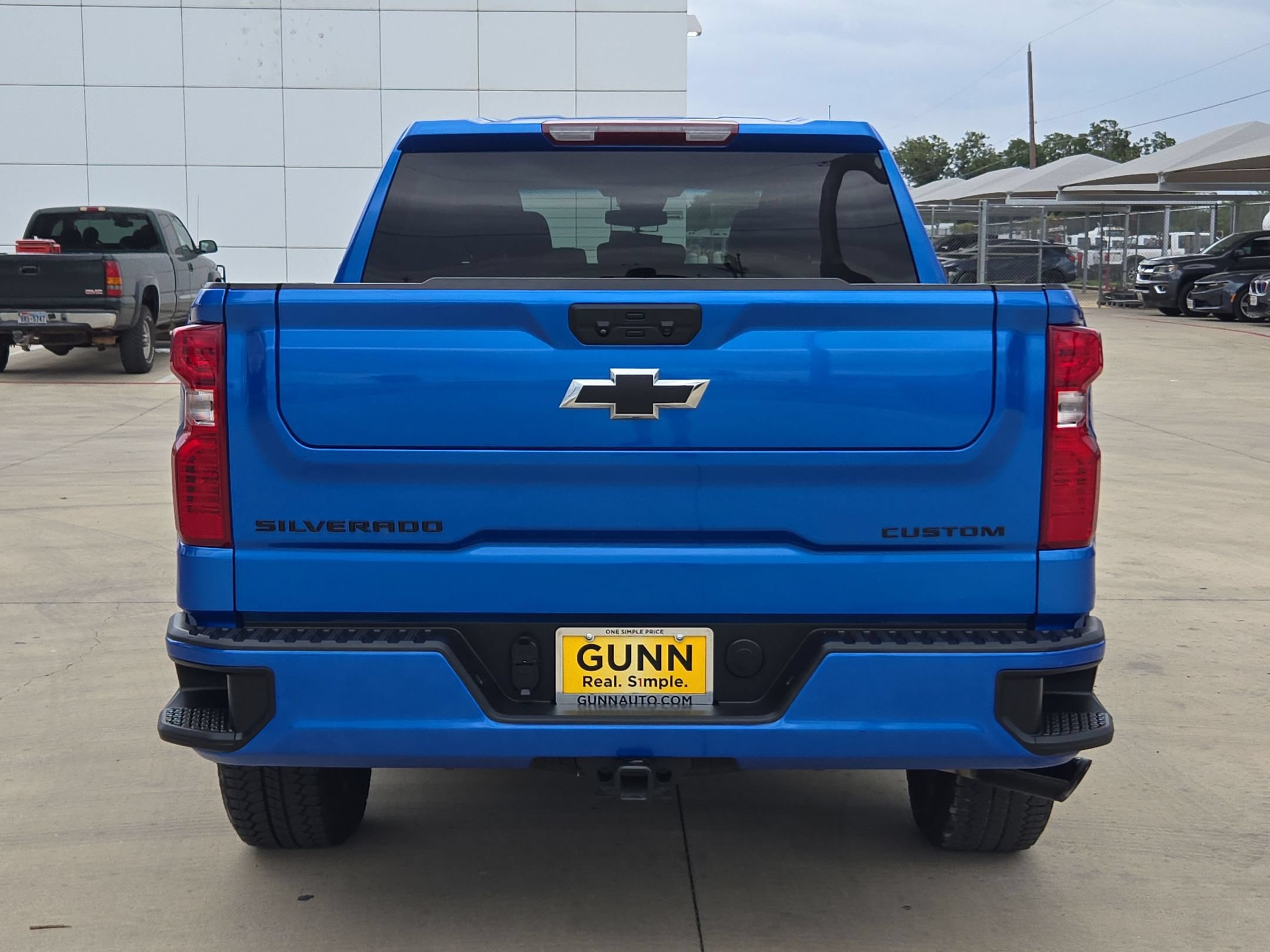 Certified 2025 Chevrolet Silverado 1500 Custom w/ Turbomax Blackout Package AWD/4WD image 4