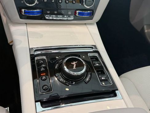 Used 2024 Rolls-Royce Ghost AWD/4WD image 23