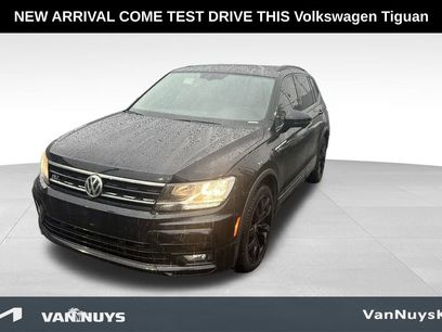 Used 2020 Volkswagen Tiguan SE R-Line