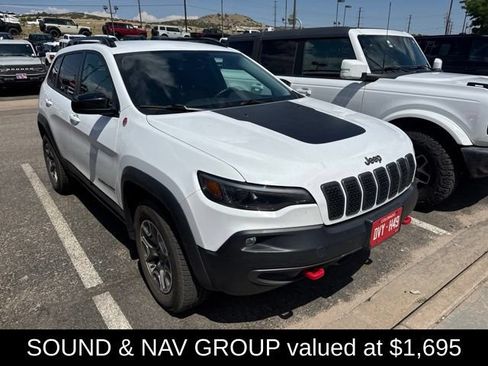 Used 2022 Jeep Cherokee Trailhawk w/ Sound & Nav Group AWD/4WD image 3