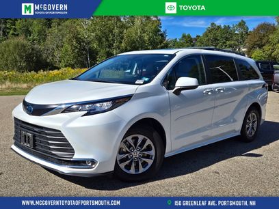 Used 2023 Toyota Sienna XLE