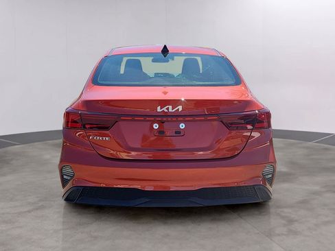 Used 2023 Kia Forte LXS FWD image 4