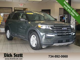 Used 2023 Ford Explorer XLT w/ Equipment Group 202A video 1