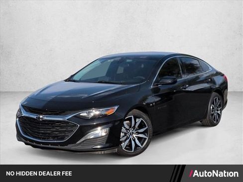 Used 2021 Chevrolet Malibu RS FWD image 1