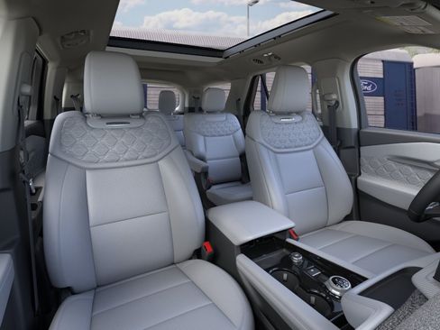 New 2026 Ford Explorer Platinum AWD/4WD image 10