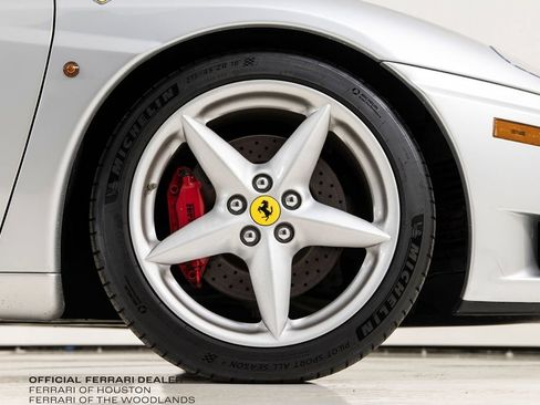 Used 2004 Ferrari 360 Spider RWD image 19