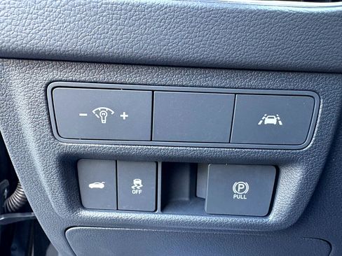 Used 2023 Hyundai Sonata SEL Plus image 9