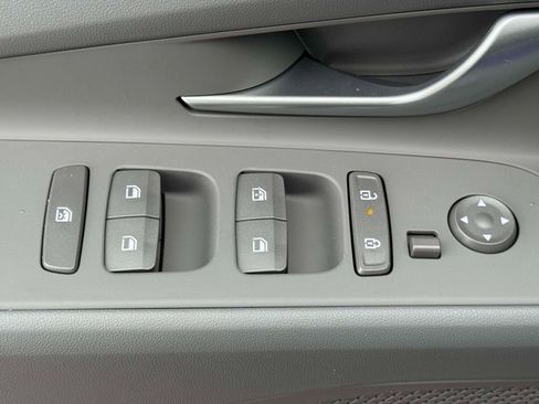 New 2026 Hyundai Elantra SEL Sport Premium FWD image 15