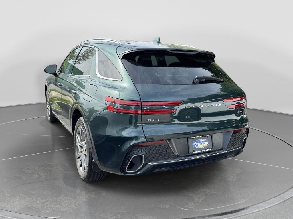 Used 2023 Genesis GV70 2.5T w/ Select Package AWD/4WD image 5