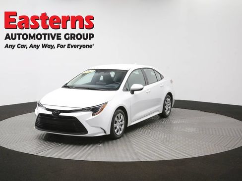 Used 2025 Toyota Corolla LE FWD image 53