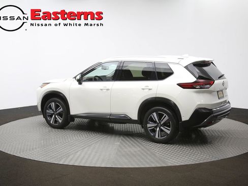 Used 2023 Nissan Rogue SL w/ SL Premium Package image 65