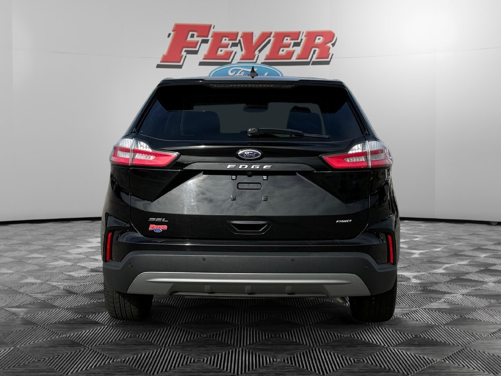 Certified 2024 Ford Edge SEL AWD/4WD image 4