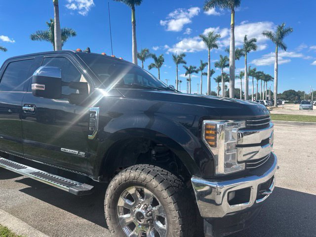 Used 2019 Ford F250 Lariat w/ Chrome Package AWD/4WD image 8