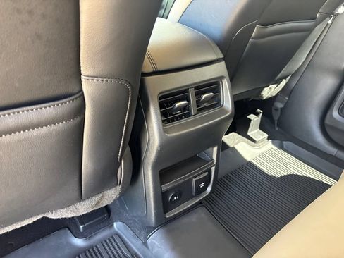 Certified 2023 Ford Edge SEL w/ Convenience Package AWD/4WD image 29