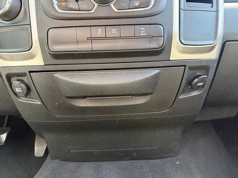 Used 2019 RAM 1500 Warlock RWD image 19