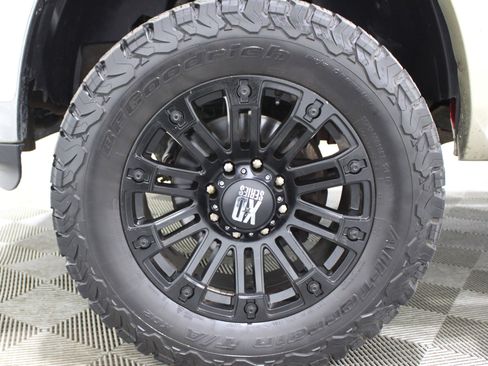 Used 2011 RAM 2500 Laramie image 40