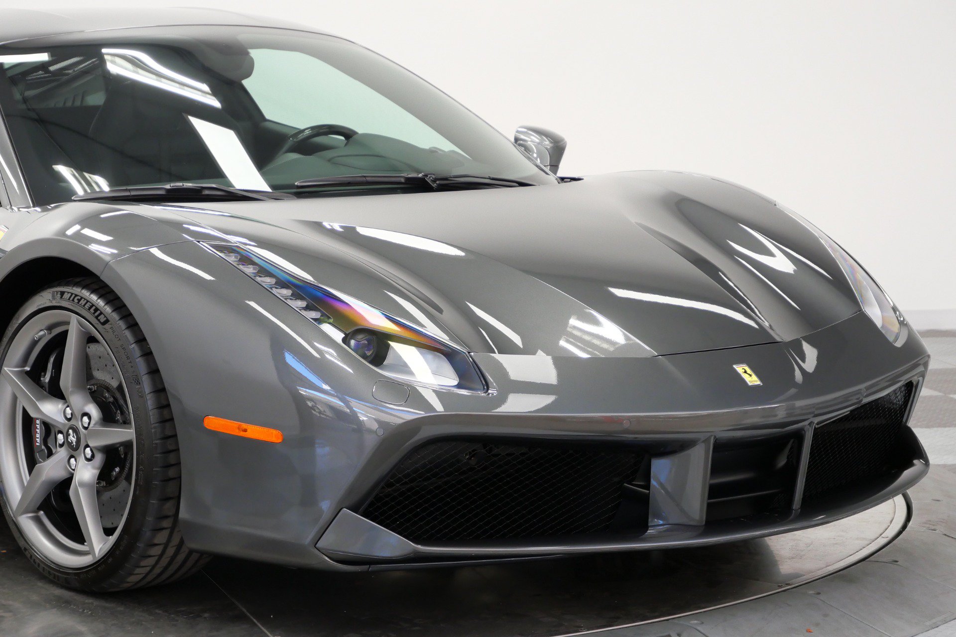 Used 2019 Ferrari 488 GTB RWD image 55