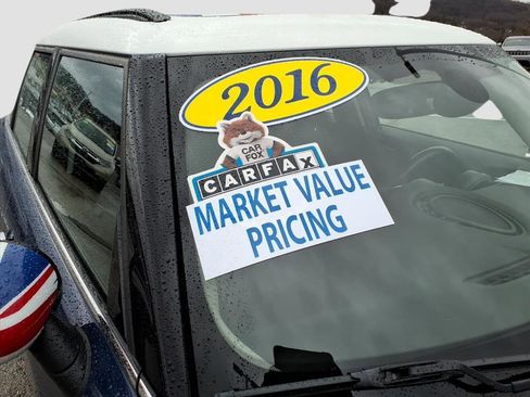 Used 2016 MINI Cooper S image 9