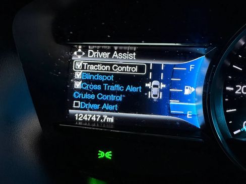 Used 2017 Ford Explorer Limited w/ Equipment Group 301A AWD/4WD image 58