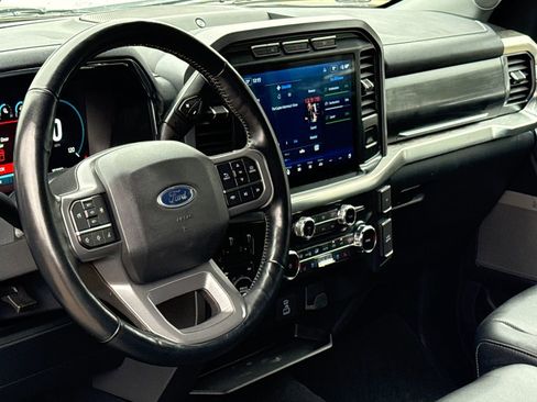 Used 2022 Ford F150 Lariat w/ Equipment Group 501A Mid image 18