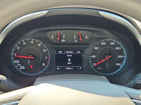 Used 2023 Chevrolet Malibu LT FWD image 17