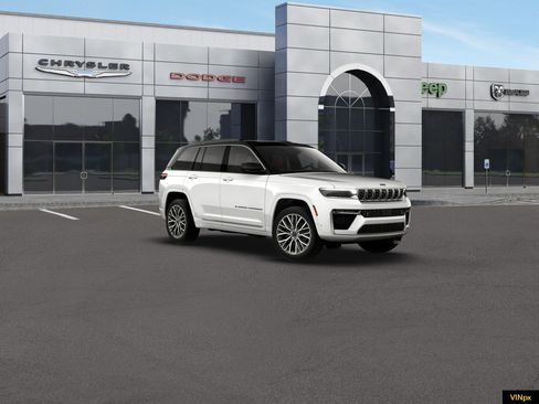 New 2026 Jeep Grand Cherokee Summit AWD/4WD image 11