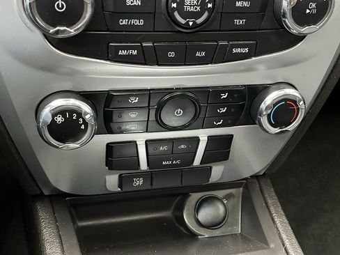 Used 2012 Ford Fusion SE image 17
