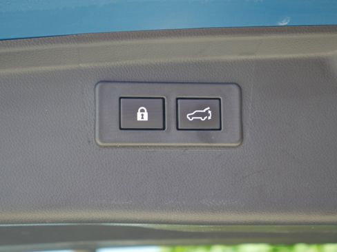 Used 2025 Subaru Outback Wilderness AWD/4WD image 25