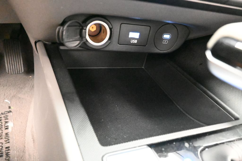 Used 2024 Hyundai Elantra SEL FWD image 29