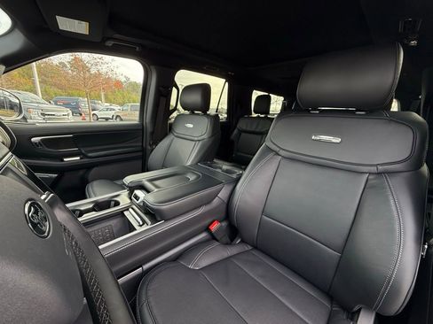 New 2025 Ford Expedition Max Platinum w/ Stealth Performance Package image 23