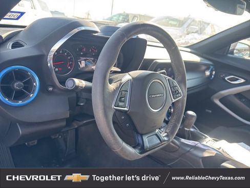 Used 2019 Chevrolet Camaro LT w/ 1LE Track Performance Package image 16