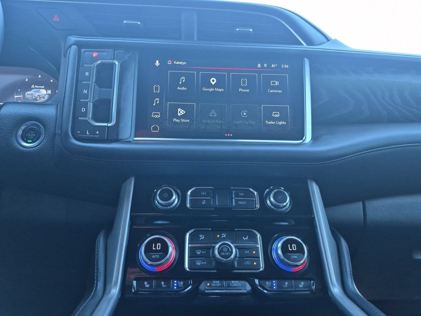 Used 2023 GMC Yukon Denali AWD/4WD image 17