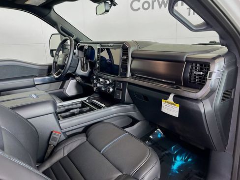 New 2026 Ford F250 Platinum image 31