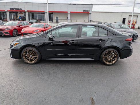 Certified 2024 Toyota Corolla SE Nightshade image 6