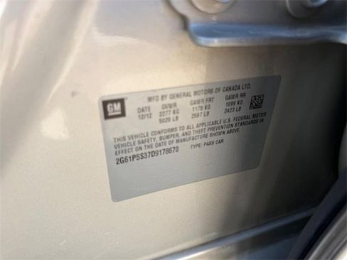 Used 2013 Cadillac XTS Luxury image 21