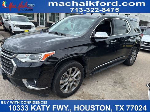 Used 2019 Chevrolet Traverse Premier w/ LPO, 'HIT The Road' Package image 1